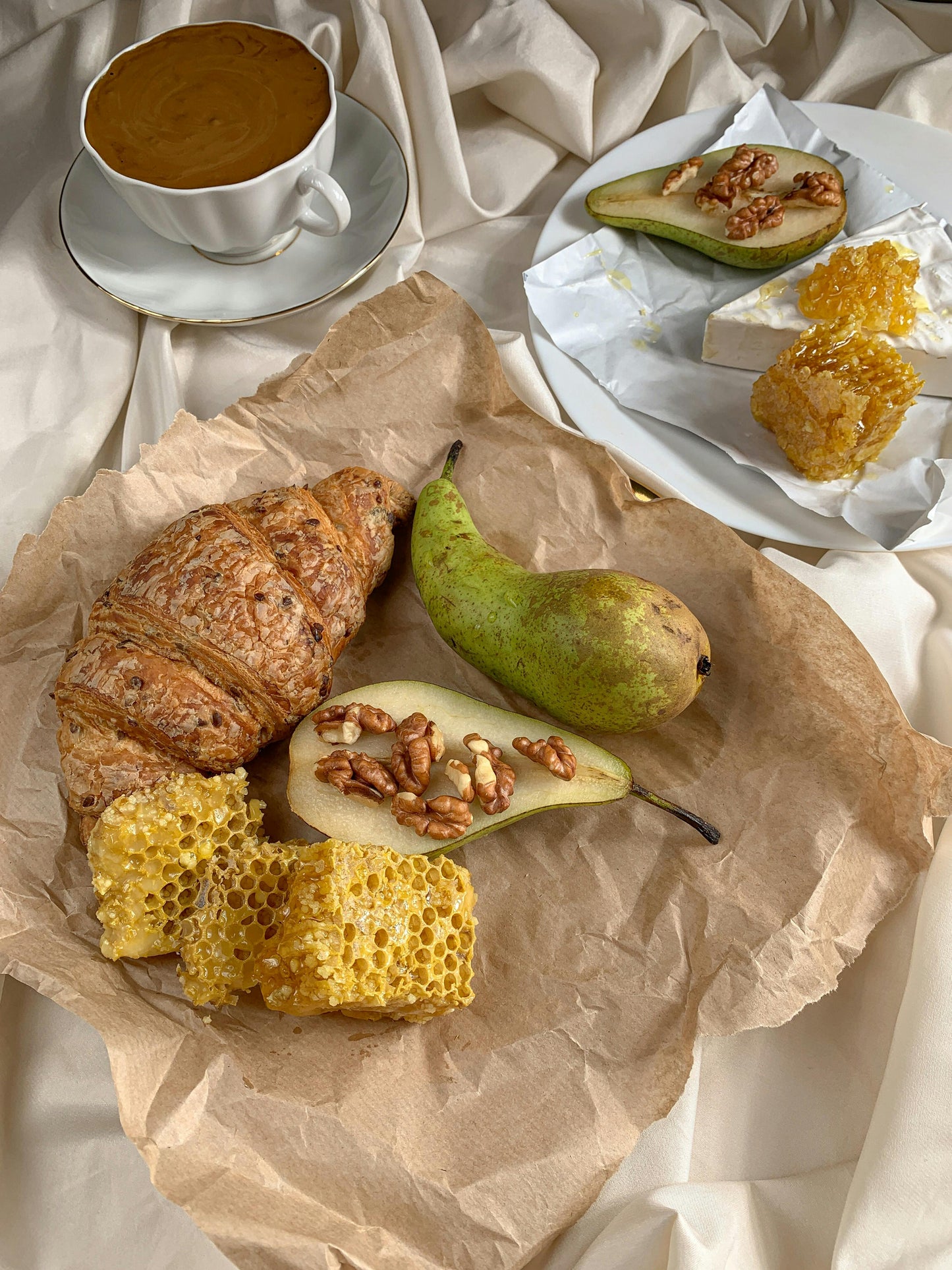 MIEL | Salted Honey Pear